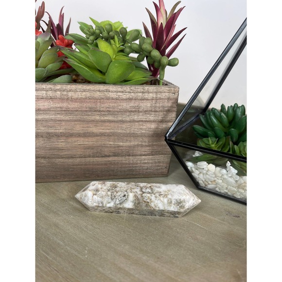 Quartz and dream amethyst double terminated polished point / wand crystal - Picture 4 of 8